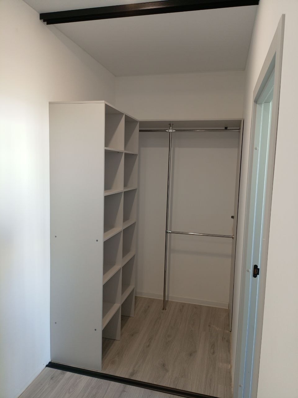 Гардеробная с заходом в нишу 1,5*1,5 м